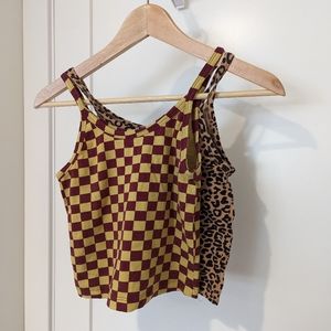 Set of 2 ARQ Crop Tanks - leopard and pierrot